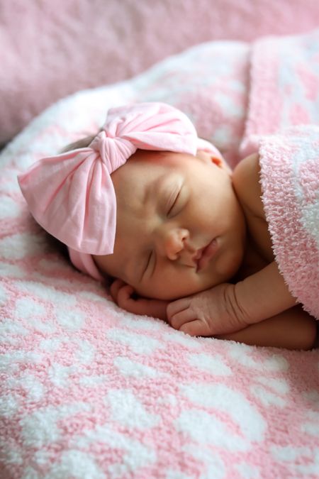 Newborn baby girl photoshoot ideas! Adorable pink leopard print blanket, pink
Basket and pink bow 💕


Baby girl, babies, Amazon finds, affordable, newborn looks, toddler girl, baby products

#LTKGiftGuide #LTKfindsunder50 #LTKbaby