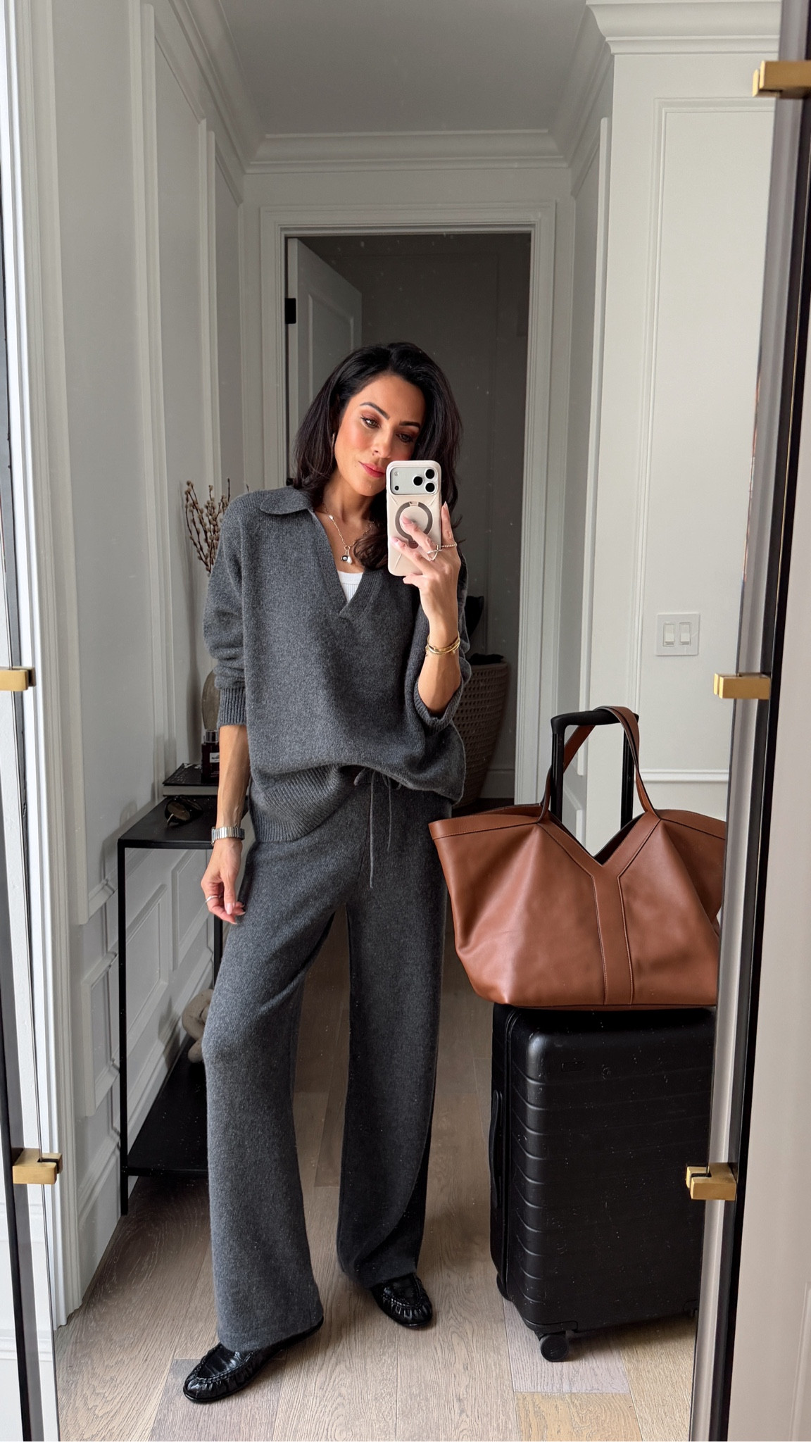 Last minute realistic Thanksgiving looks! @aritzia #aritziapartner 

#LTKHoliday #LTKOver40 #LTKCyberWeek