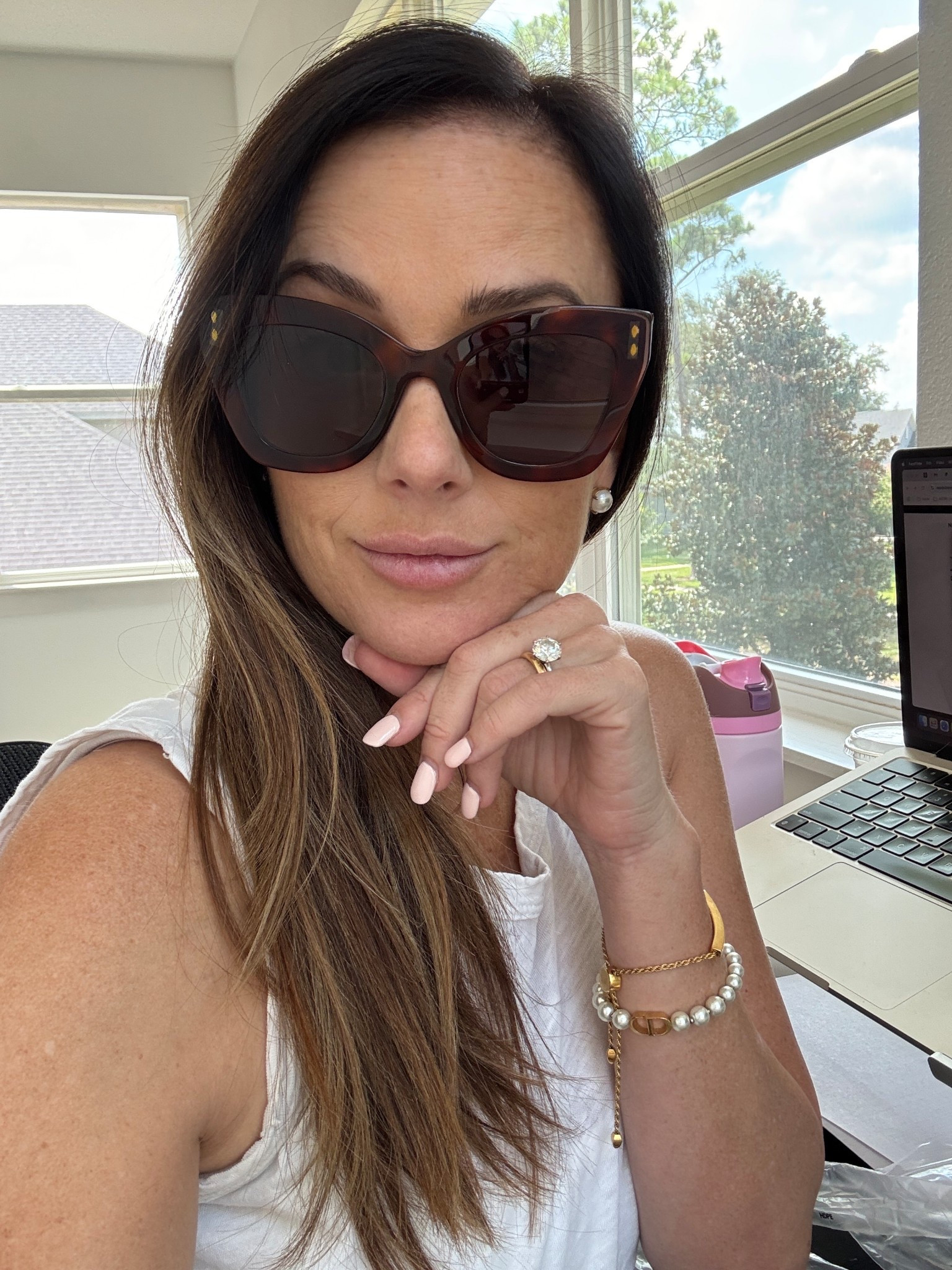 Tortoise shell cat-eye sunglasses on sale, nsale, Nordstrom sale
.
The ones I wore on stories today are the bigger ones but the ones here in this photo are only 2mm smaller so there isn’t much difference 

#LTKSaleAlert