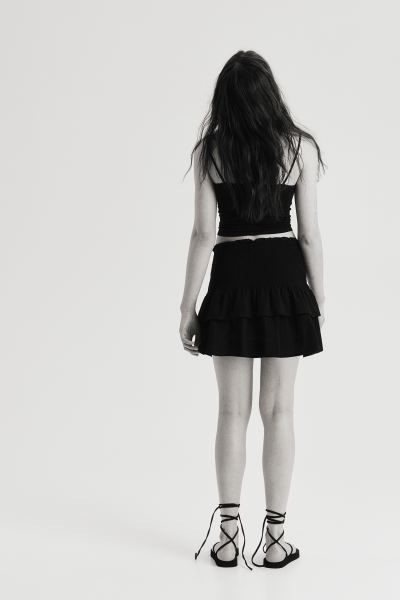 Smocked-waist Tiered Skirt - Regular waist - Mini - Black - Ladies | H&M US | H&M (US + CA)