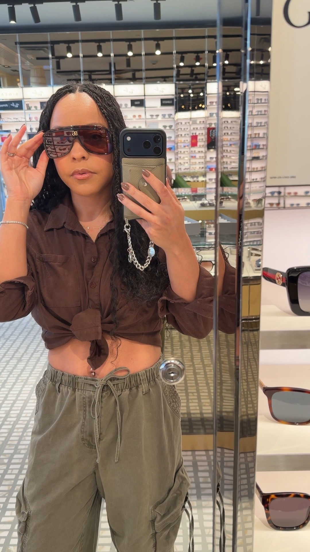 Last pair of #sunglasses I tried! These oversized #sunnies were so cute! Should I add to cart or nah?

#dg #shades #glasses #dolceandgabanna

#LTKootd #LTKgrwm #LTKdayinmylife