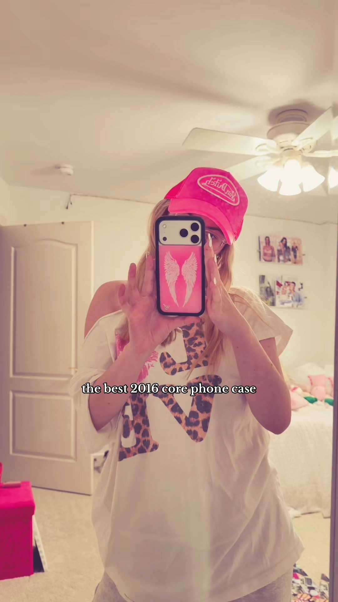 the cutest 2016 core phone case 🪽💖

