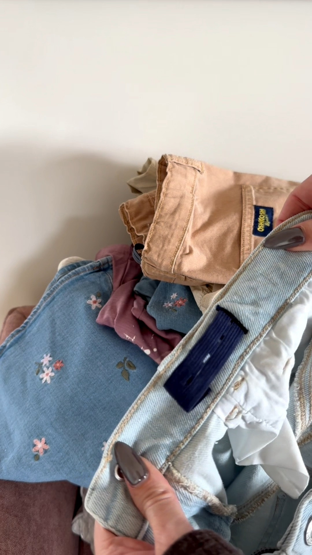 Okay Carter’s, you got me 😂

The kids needed pretty much an entire new wardrobe after their summer growth spurt, and I ended up finding SO many stylish pieces at @cartersoshkoshcanada at such an affordable price point.

Looking for outfits that are the perfect combination of comfortable, trendy and affordable? Linking below! ! #carters #carterspartner #ad

#LTKcanada #LTKfamily #LTKkids