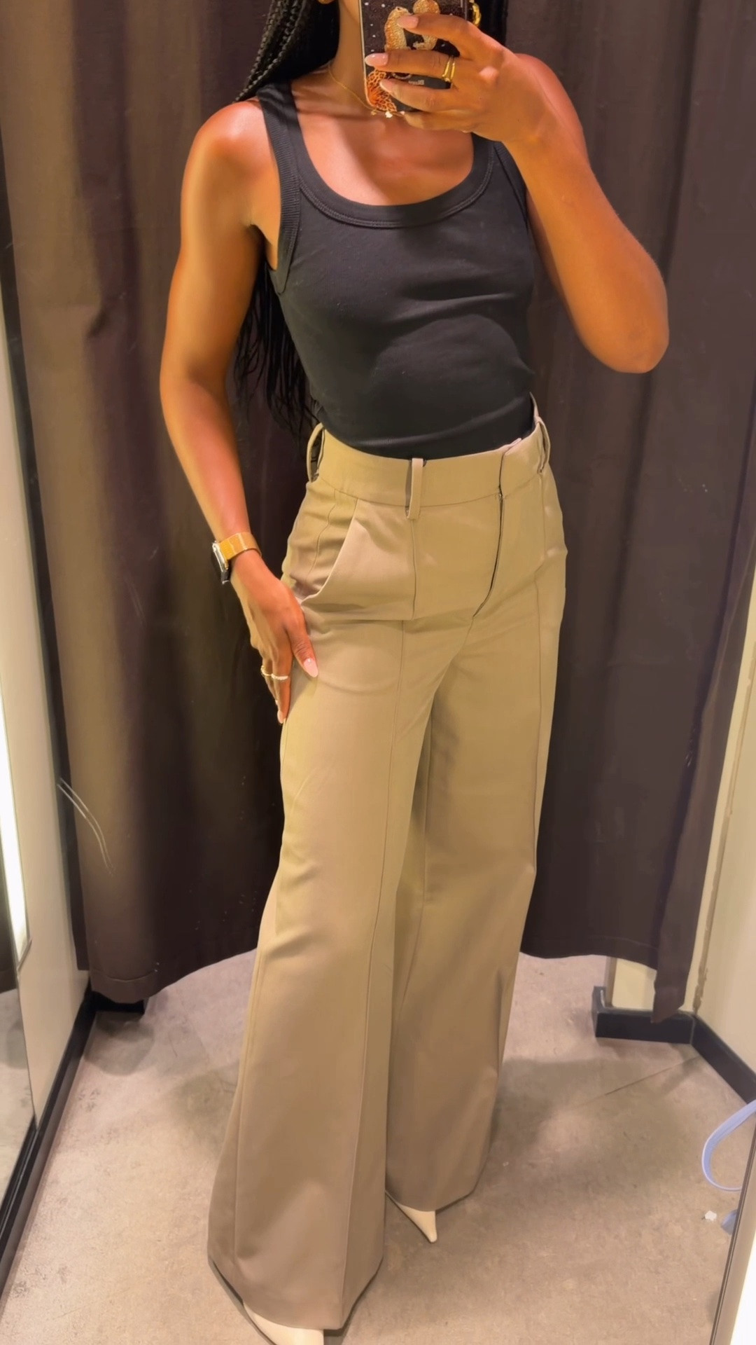 The perfect tailored trousers for an effortless, elevated look 🤎 wearing size XS (5’2 tall)
These Zara wide leg trousers have a high waisted fit and beautiful tailored silhouette that makes any outfit look instantly more polished. So easy to style with a tank top, knitwear, blazer or sneakers.


Zara tailored trousers | Zara wide leg trousers | office Trousers | women’s tailored pants | petite trousers | autumn fashion | capsule wardrobe | neutral outfit | elevated basics | everyday style

#zara

#LTKmodest #LTKworkwear #LTKeurope