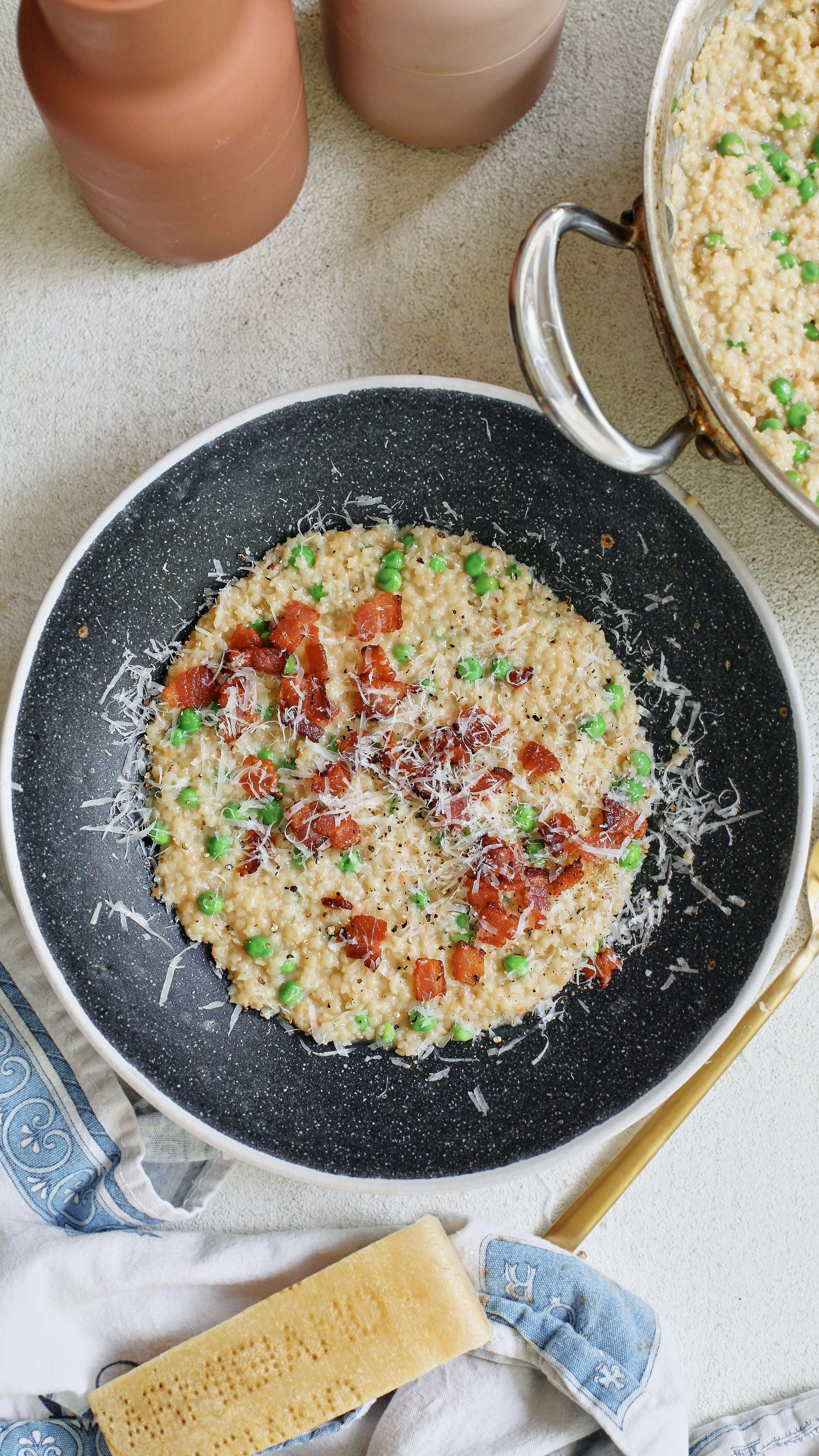 CHEESY BACON PASTINA WITH PEAS🫛🥓 

This one is pure comfort in a bowl. It’s the kind of meal you can throw together in 20 minutes on a weeknight, but the flavours are so good that you’ll think it simmered for hours. So creamy, so cozy, and just a littttttle bit indulgent (also very kid and toddler-friendly!).

Full recipe’s on the blog if you want to try it this week xx

https://britacooks.com/cheesy-bacon-pastina-with-peas/

#weeknightdinner #comfortfood #pastina #quickmeals #onepandinner #easyrecipes #mealplan #toddlerfriendlyrecipes


#LTKHome #LTKFindsUnder50 #LTKSeasonal