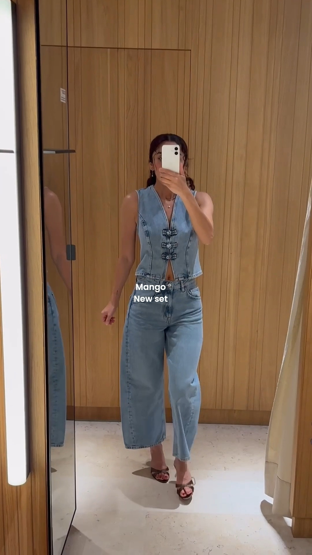 This set is so chic👌
Top: Size XS 
Pants: size 32

#LTKjeans #LTKpetite #LTKeurope