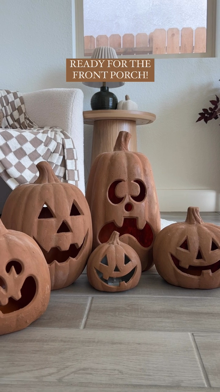 You can easily create a textured, white-washed look to any plastic pumpkin using some acrylic paint mixed with baking soda and then finishing with a dusting of flour. 

#LTKSeasonal