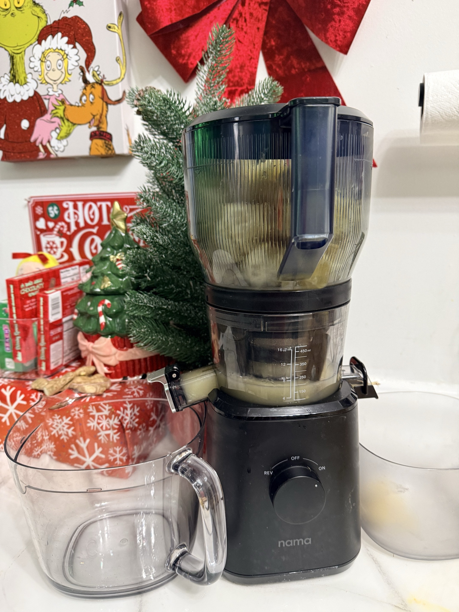 A juicer is one of those things you don’t realize you need… until you have one 🍊💚
Fresh juice at home makes healthy choices easier, faster, and way more enjoyable.
I linked the juicer I use and love on LTK for anyone ready to level up their wellness routine.

#juicerlife #freshjuiceathome #wellnesshabits #healthinvestment #kitchenmusthave #LTKhome #LTKfinds #LTKsale #shoppingfavorites #onlineshopping #healthytools #ShoppingWithPriiincesss #Atlantamom #AtlantaCreator #Atlantacontentcreators


#LTKHome #LTKfoodie #LTKfitnessgoals