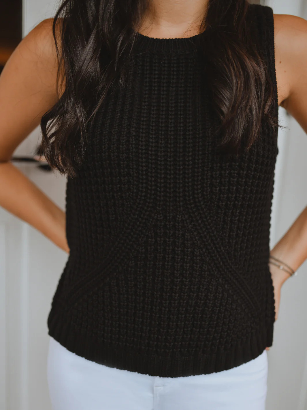 The Nitzia - Sweater Vest | Ameliora