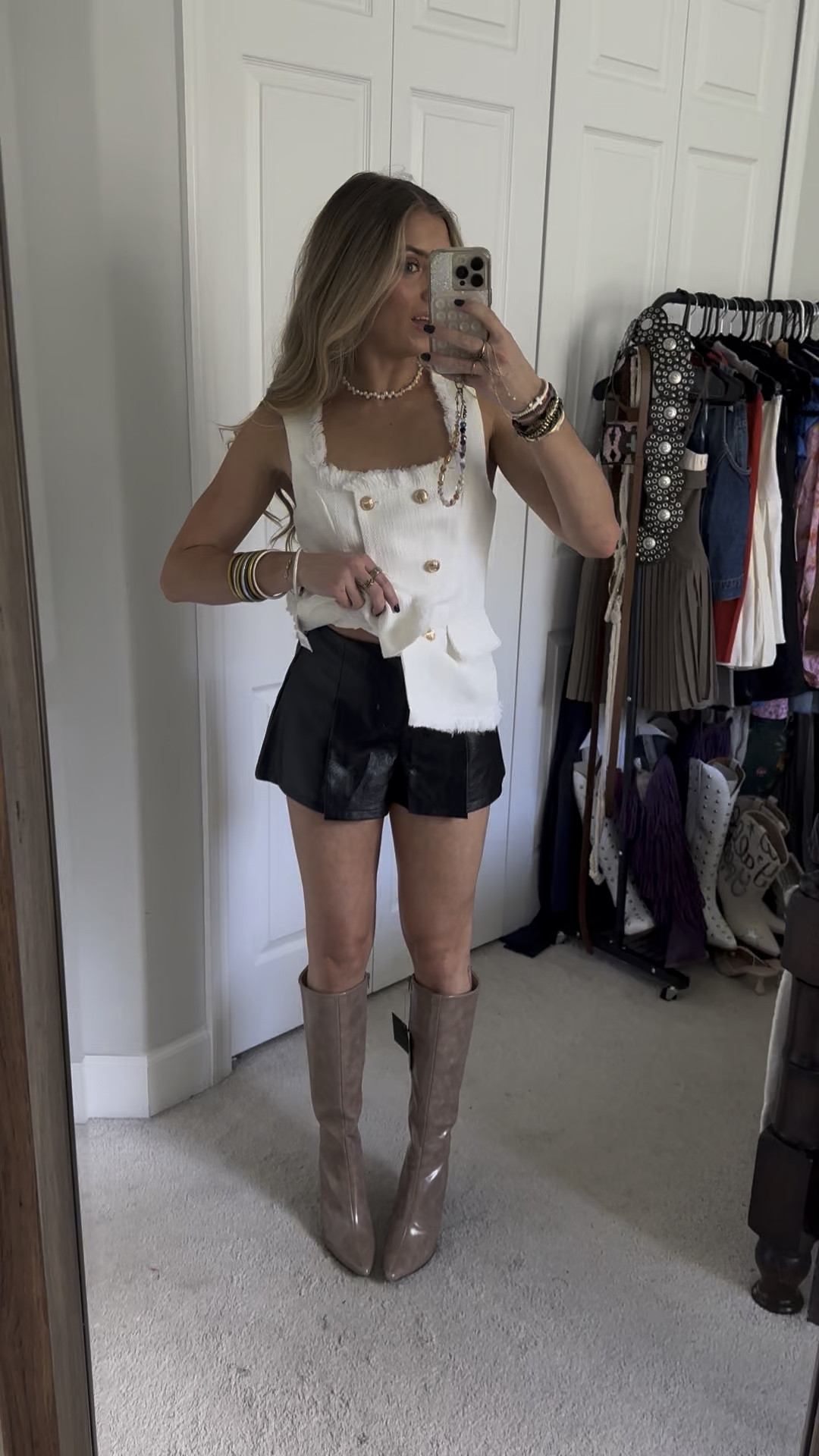 my monthly haul of all things @FOREVER 21 i scour the F21 website for the best of the best and i need to share these with yall cause they’re good!! 🤎 perfect for fall fashion!!! They are 🔗 in my LTK & my Forever 21 Storefront. https://liketk.it/4VpcA

#forever21 #forever21finds #forever21haul #forever21ambassador #tryonhaul #forever21clothes #tryon #tryonwithme #trendyoutfits #trendyclothes #forever21fallhaul #f21finds #f21xme #walmartclothing #winterfashion #winterclothinghaul #fallclothinghaul #fallhaul #clothinghaul #falltrends #shoppinghaul forever 21, forever 21 haul, forever 21 finds, f21 fashion, forever 21 fall fashion, new arrivals, fall fashion, dresses for fall, unboxing shopping haul, shopping haul, outfit, outfit of the day, outfit inspo, outfit ideas, styling, try on, fashion, affordable fashion. 

#LTKWatchNow #LTKShoeCrush #LTKFindsUnder50