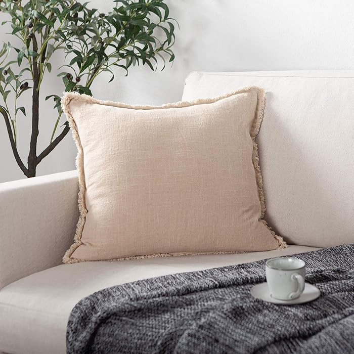 Decor Throw Pillow Cover - 18x18 Inch Linen Pillow Cover Decorative Farmhouse Boho Fringe Cushion... | Amazon (US)