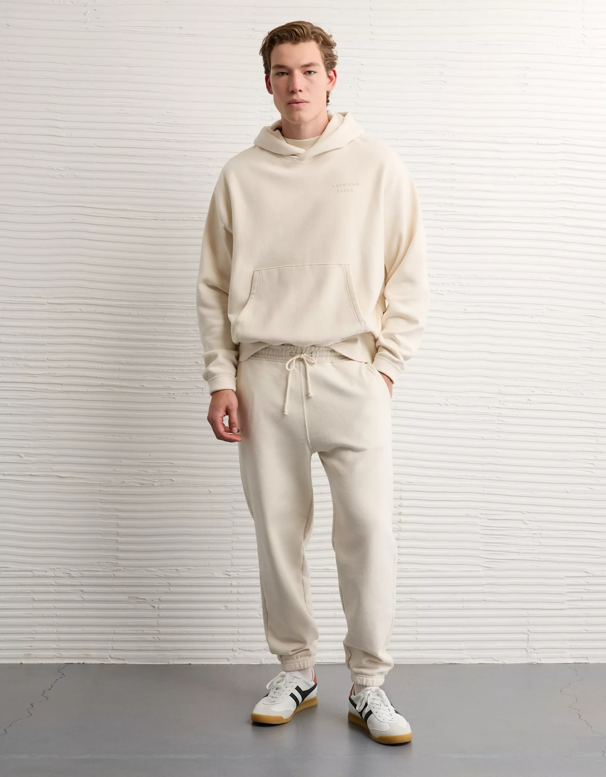AE Laidback Luxe Heavyweight Sweatpant | American Eagle Outfitters (US & CA)