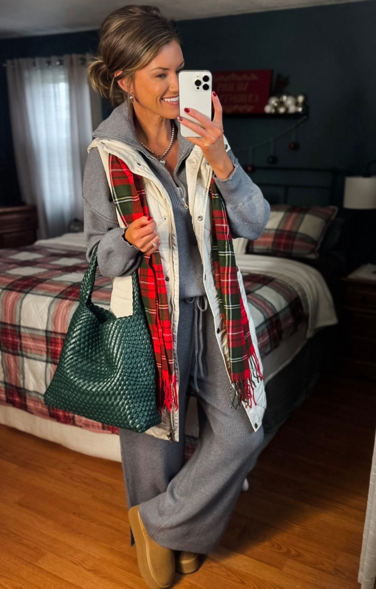 Cozy and casual outfit idea for holiday get togethers. 
2 piece set/ medium 
Vest/ medium
#liketkit #amazonfashion #founditonamazon @amazon

#LTKSeasonal #LTKStyleTip #LTKHoliday