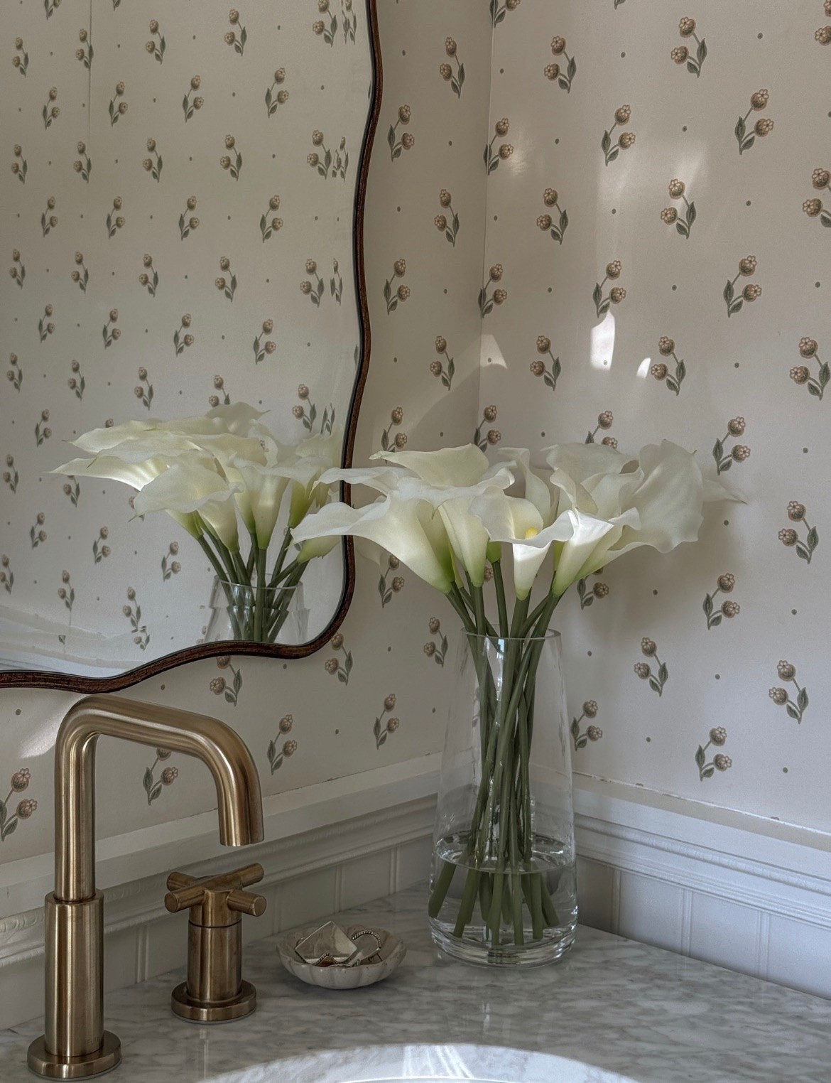 Faux florals in my home from Amazon!