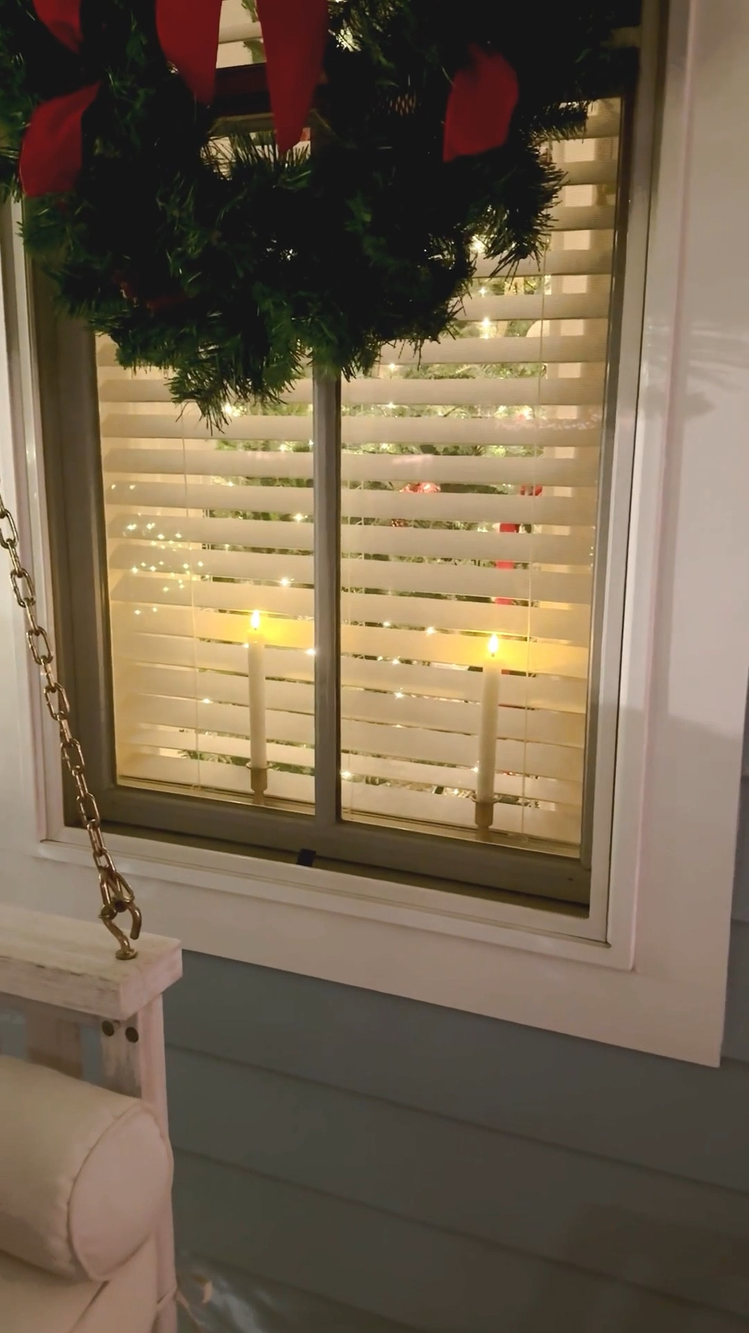 Flameless wax tapers with the perfect glow and flicker- comes with a remote and self timer  

#LTKHome #LTKHoliday #LTKFindsUnder50