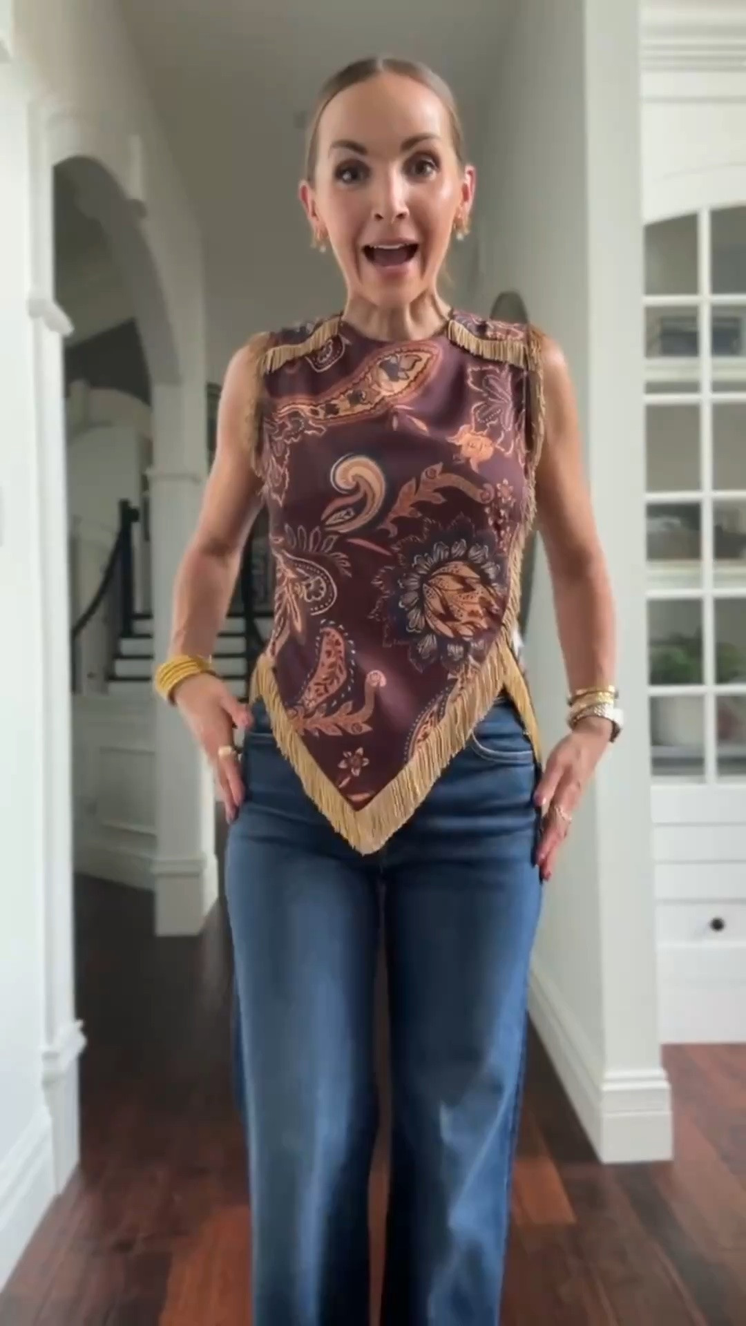 The definition of better than basic top! @dillards

#LTKgrwm #LTKootd