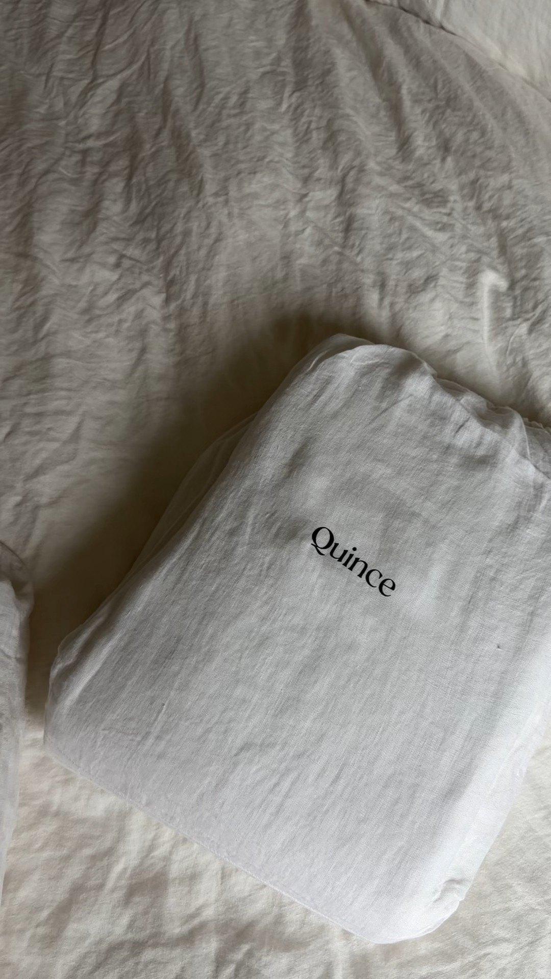 Got the linen duvet set & linen sheet set from @quince  for the primary room of the beach house! 