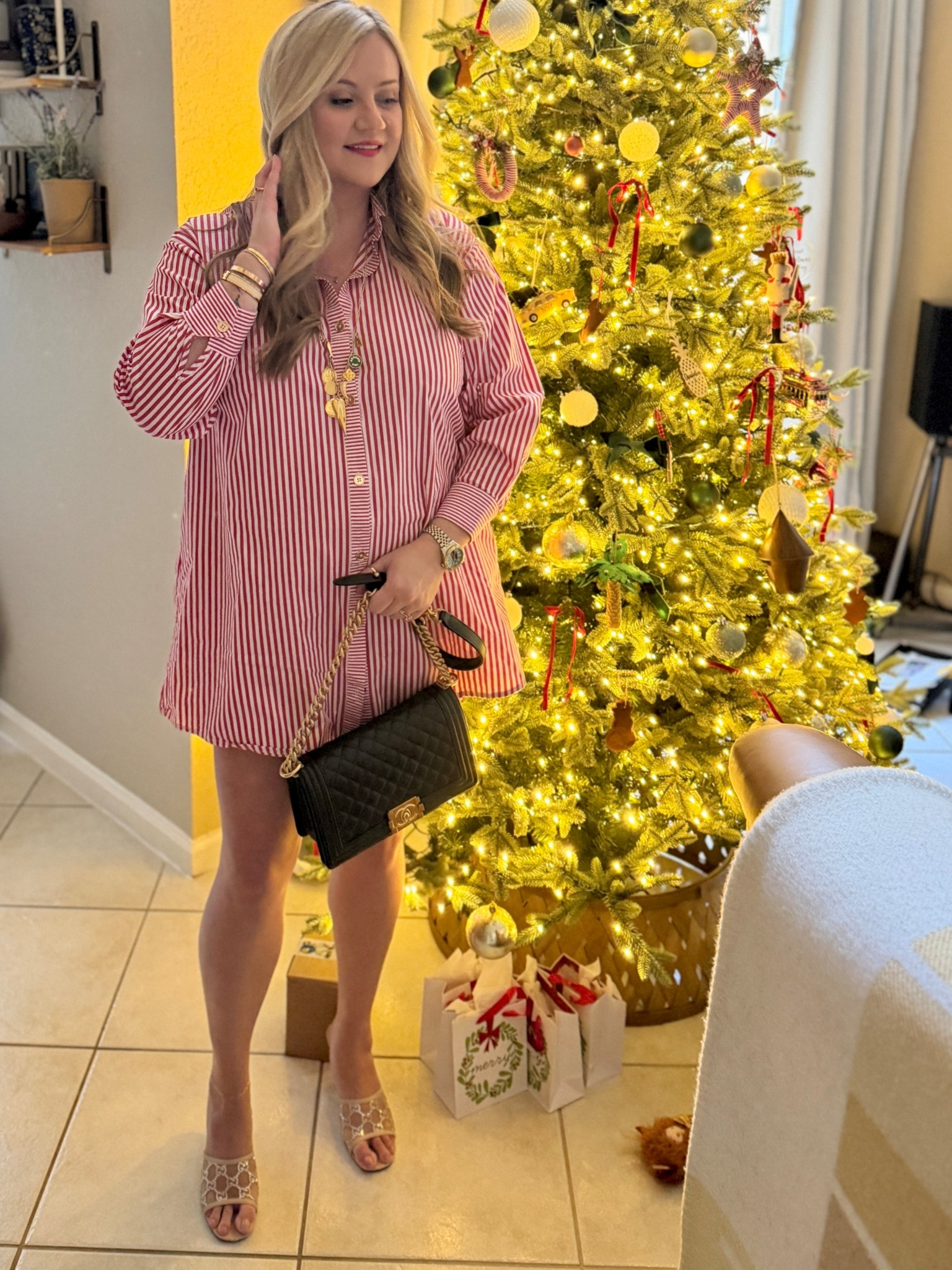 Christmas outfits for women, holiday outfits for womenn

#LTKootd #LTKMidsize #LTKHoliday