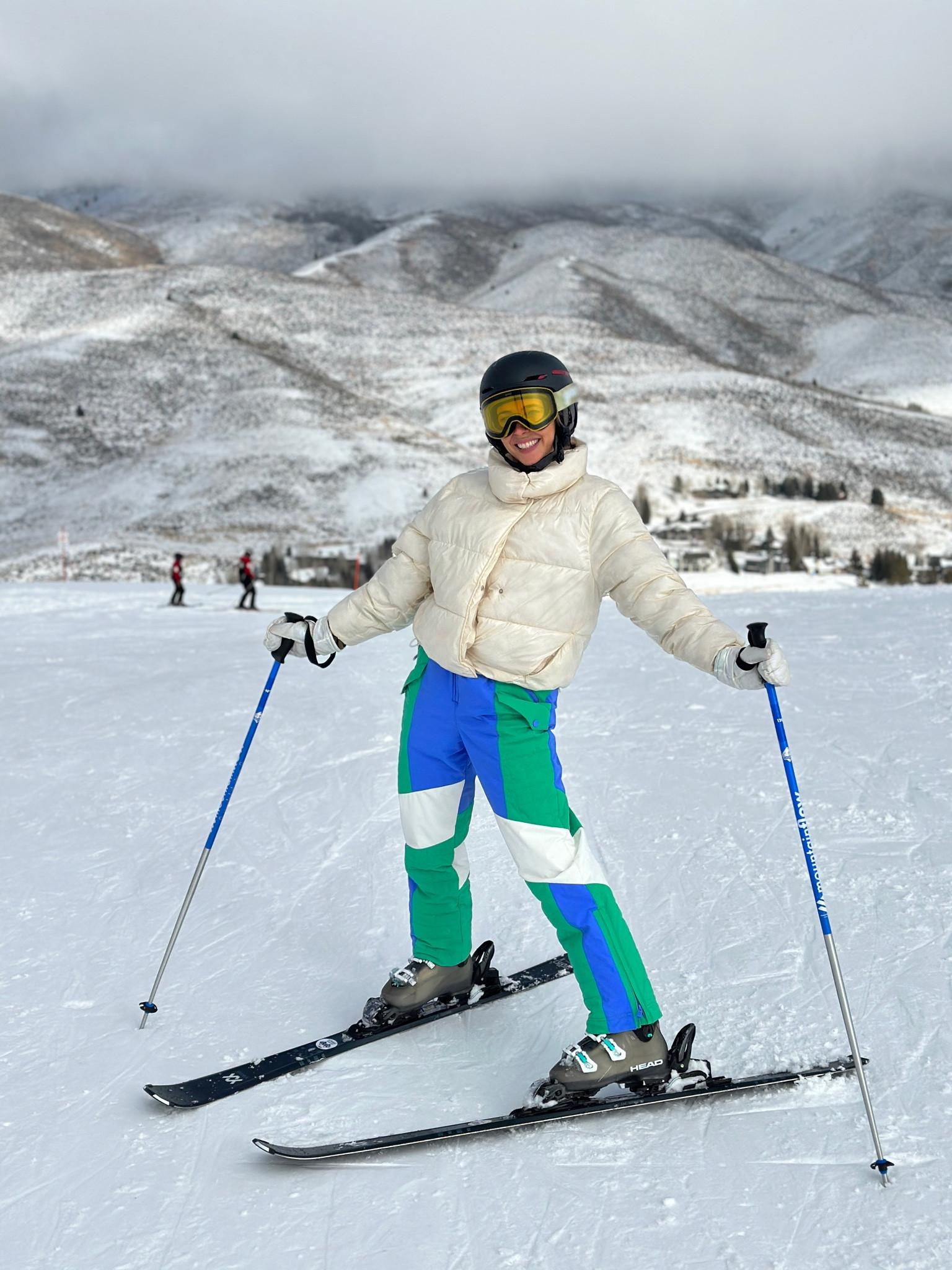 Ready to Ski or apres!!! 

#LTKSeasonal #LTKsalealert #LTKfitness