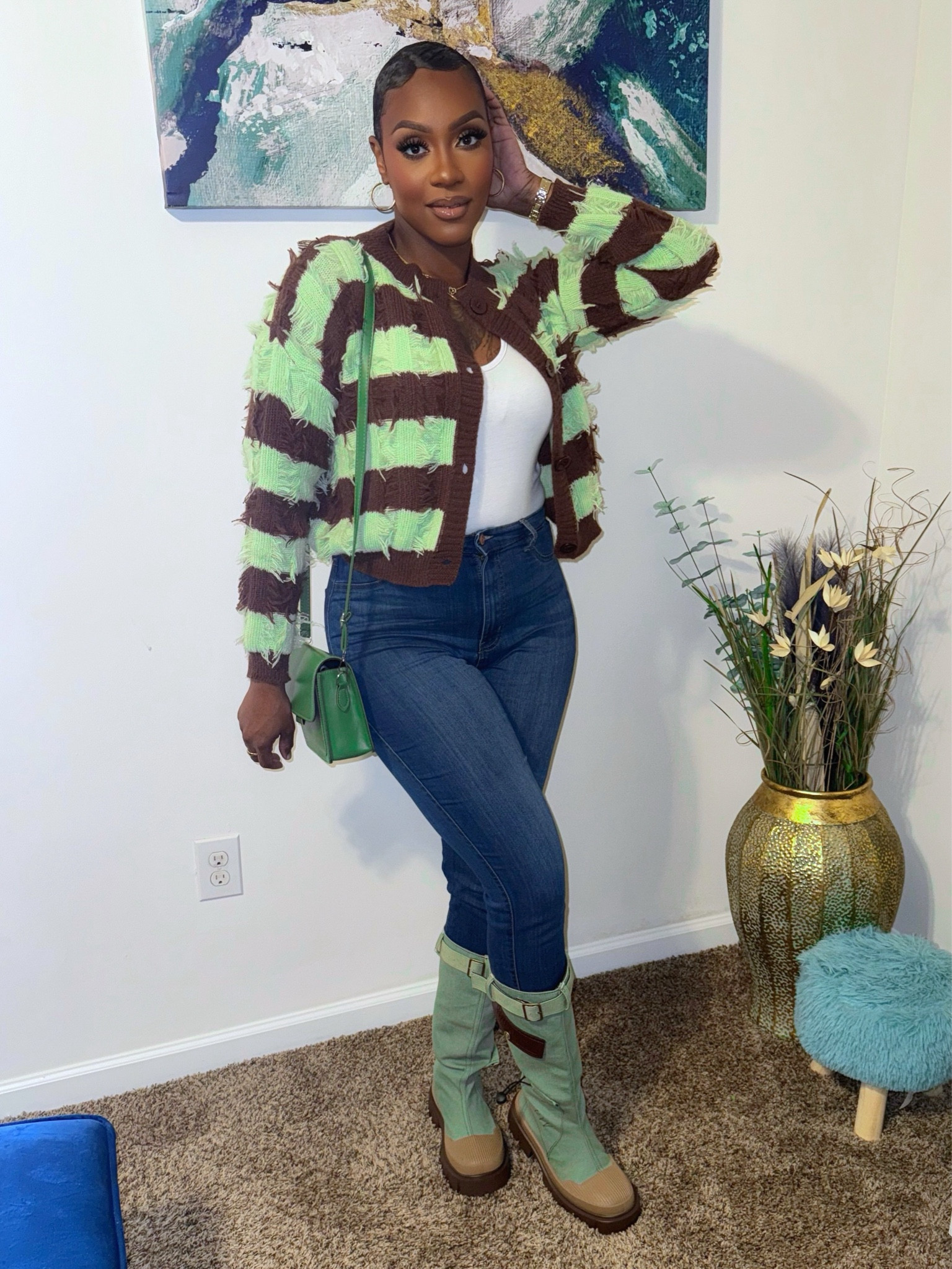 “Cozy vibes and cute boots – loving this sweater weather combo! Perfect for fall days out. 🍂 

#LTKStyleTip #LTKOver40 #LTKBeauty