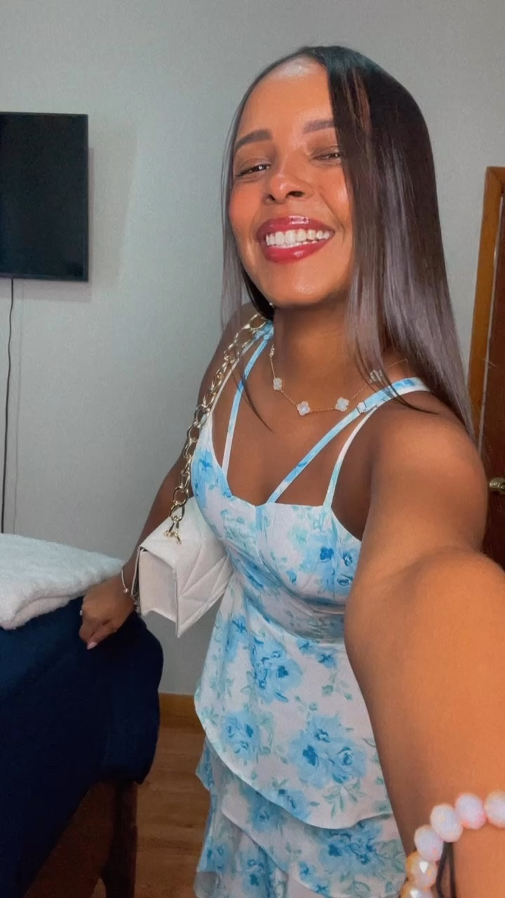 Vestido azul , size xs. 

#LTKSeasonal #LTKVideo #LTKBeauty