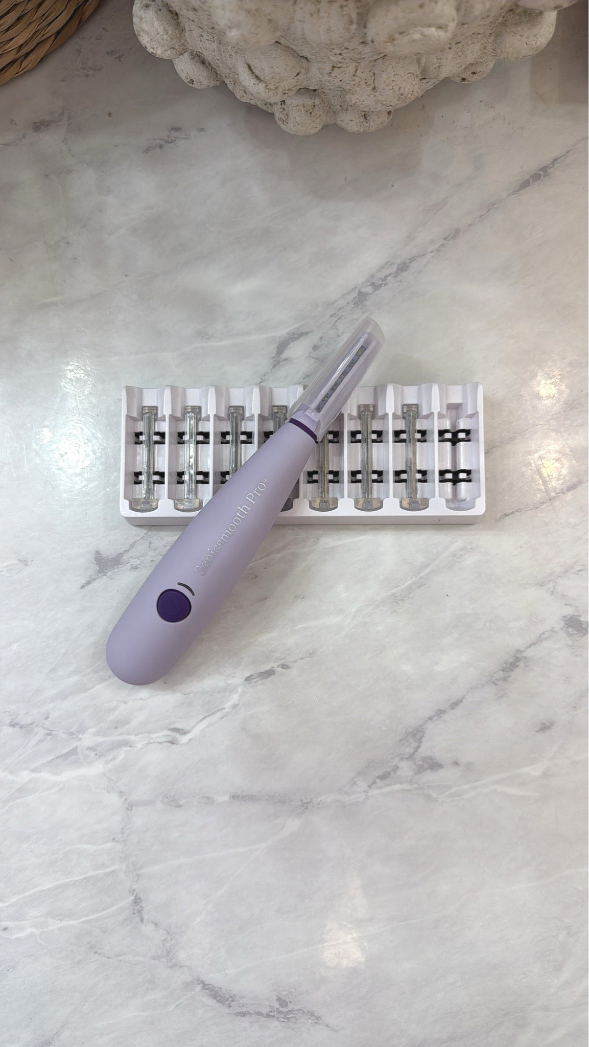 Say bye-bye to the little razors to remove peach fuzz that can cause irritation- This dermaplaning tool removes peach fuzz and dead skin cells to provides a smooth surface for makeup application. 

What’s included:
• Sonicsmooth dermaplaning tool
• Stainless single-use dermaplaning blades tips 8 single
• Charging-storage cradle
• USB cable


@michaeltoddbeauty # sponsored

#LTKBeauty #LTKselfcare #LTKSaleAlert