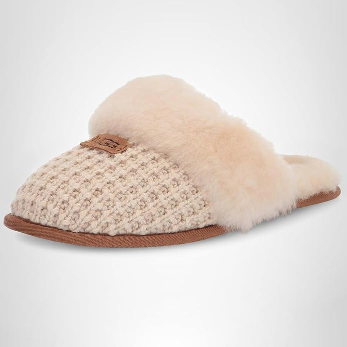 UGG Women's, Cozy Slipper | Amazon (US)