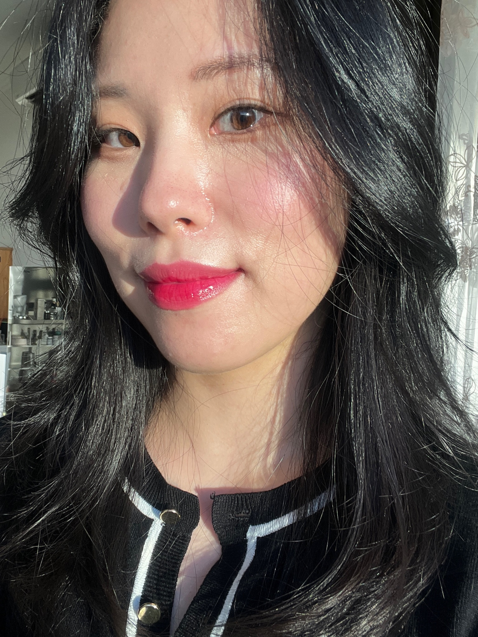 My fav lip tint so far! Great for Winter types.❄️ 
Clio Crystal Glam Tint - Fresh Cherry🍒

Olive Young Global Code: MELAB2023 (5% extra discount!)

#LTKbeauty