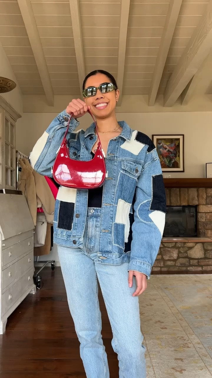 Love this cute red mini bag 


#LTKSeasonal #LTKstyletip