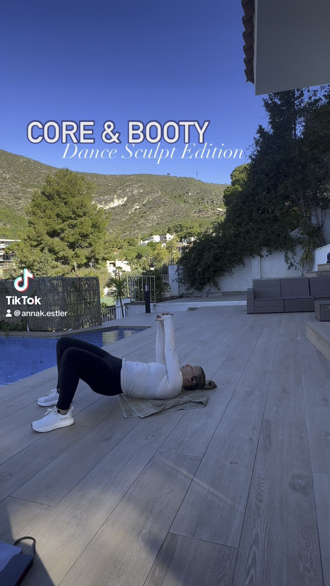Dance Sculpt Classes always feel better in a cute fit 💧 

Shop the sales for some of my favorite sets and tops from Athleta!


#LTKActive #LTKSaleAlert #LTKfitnessgoals