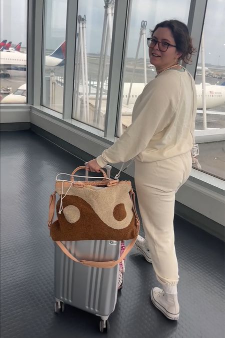 This is the great sweatsuit and my yin yang weekender bag is from cleobella

#LTKstyletip #LTKmidsize #LTKtravel