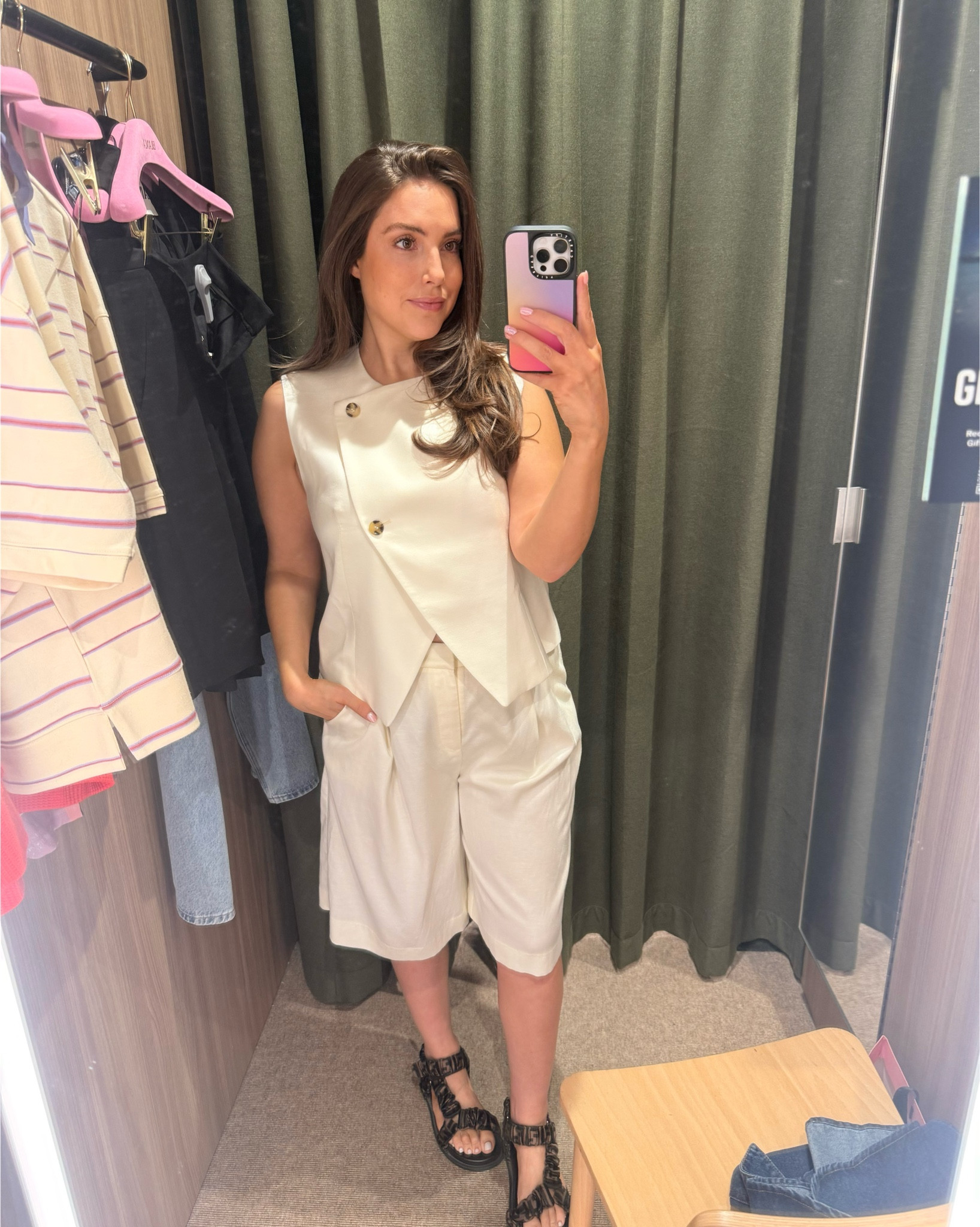 Some NEW items in that I’m loving! 

I wearing size Large in everything size 32 in jeans (could wear a size 30)



#LTKstyletip #LTKaustralia #LTKmidsize