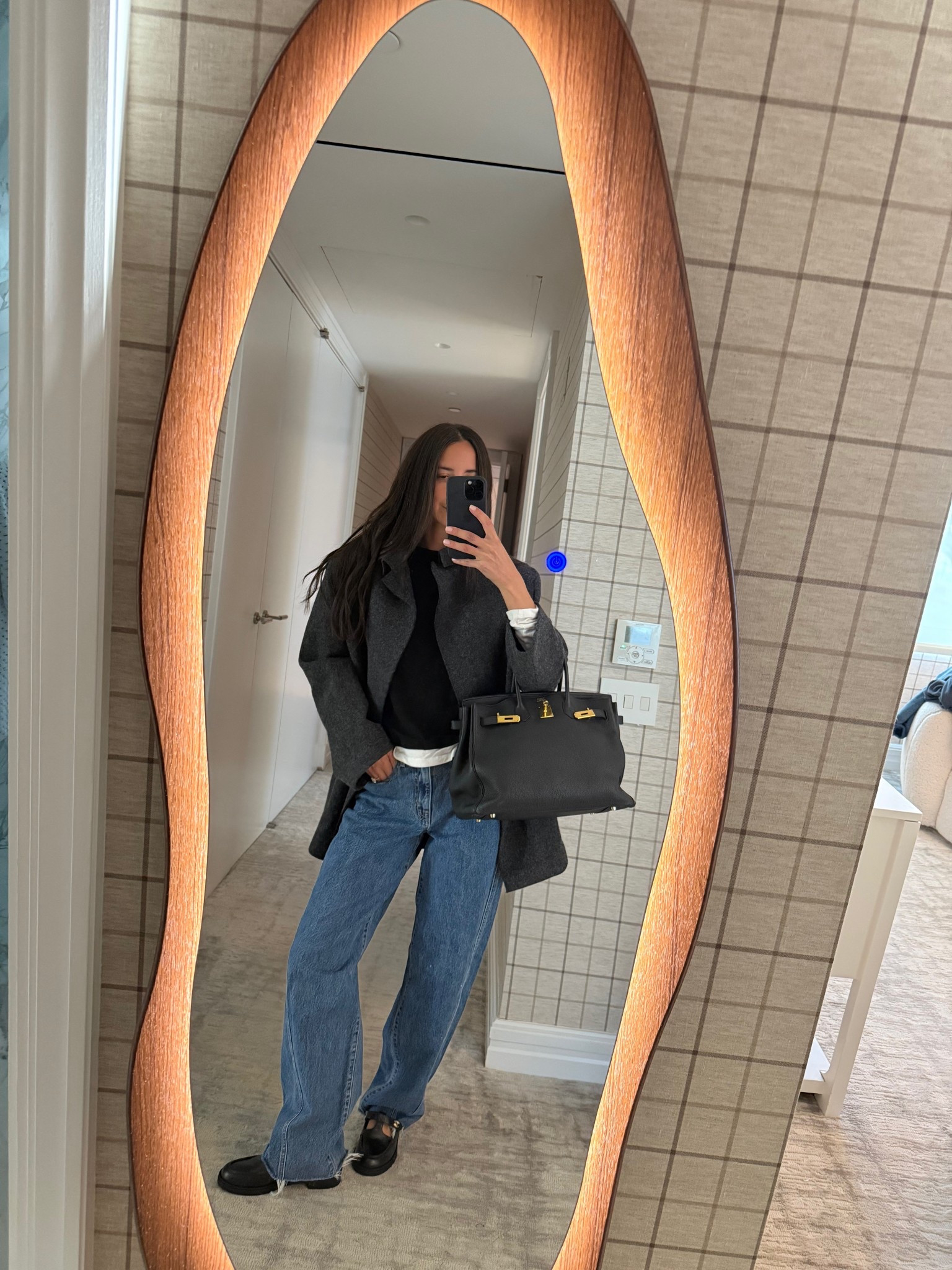 OOTD! Love the seam these jeans