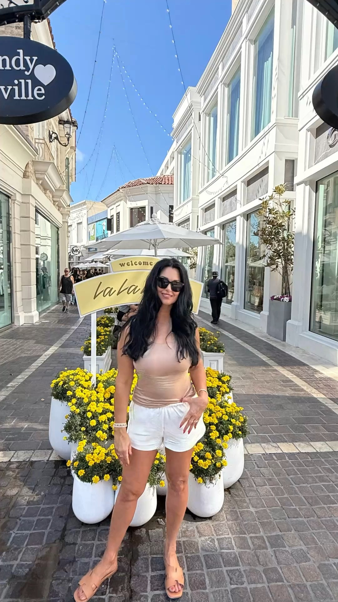 Summer Outfits! 🤍
I love a cute pair of shorts with a cool tank top and tan slides. Throw on a comfy sweater for later when it cools off.🌼
#vacationoutfitsbeach #traveloutfits #sandals #marneystidbits #whiteshorts

#LTKgrwm #LTKootd #LTKSaleAlert