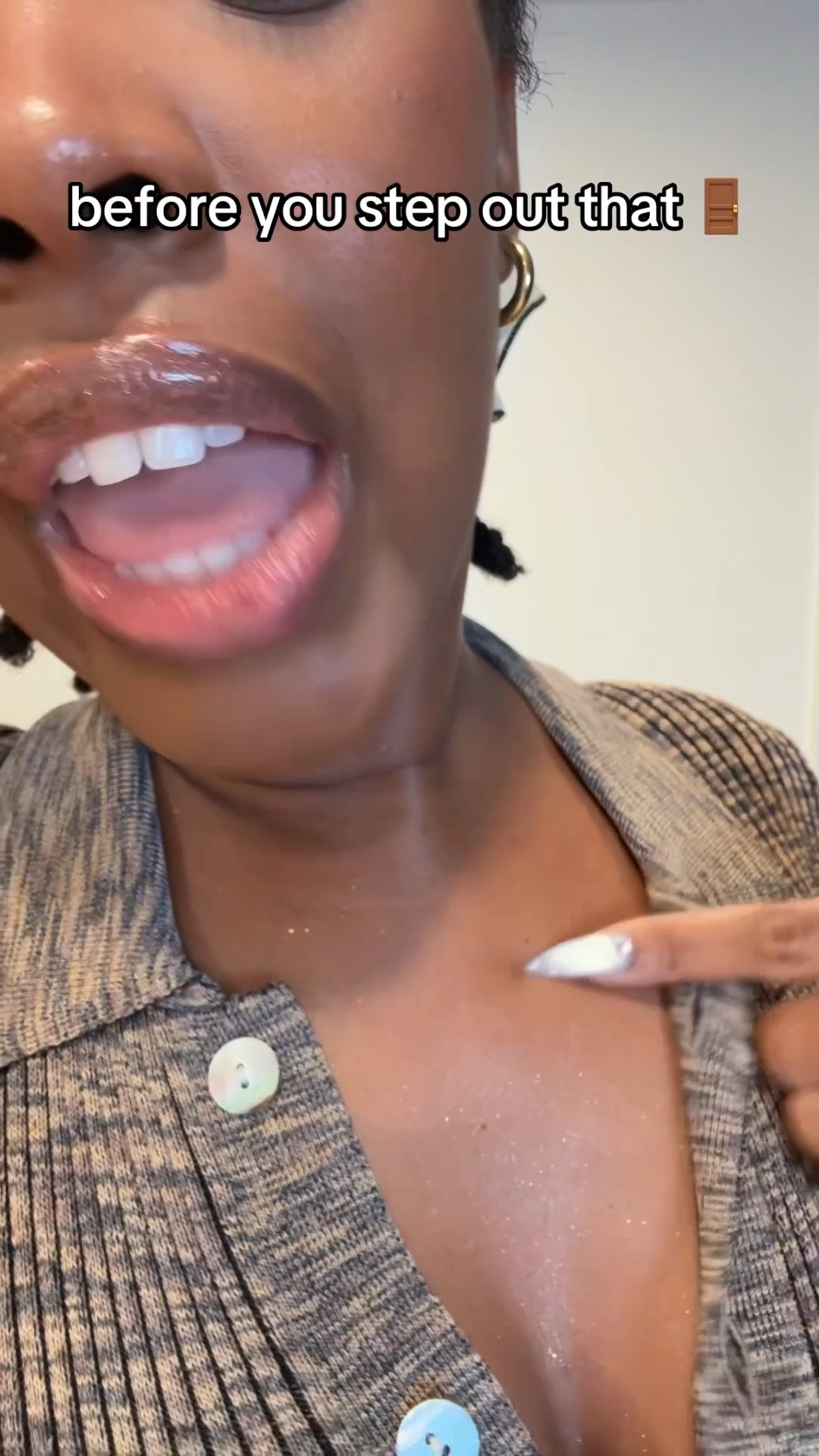 before you step out that door.... body glitter head to toe #bodyglitter 