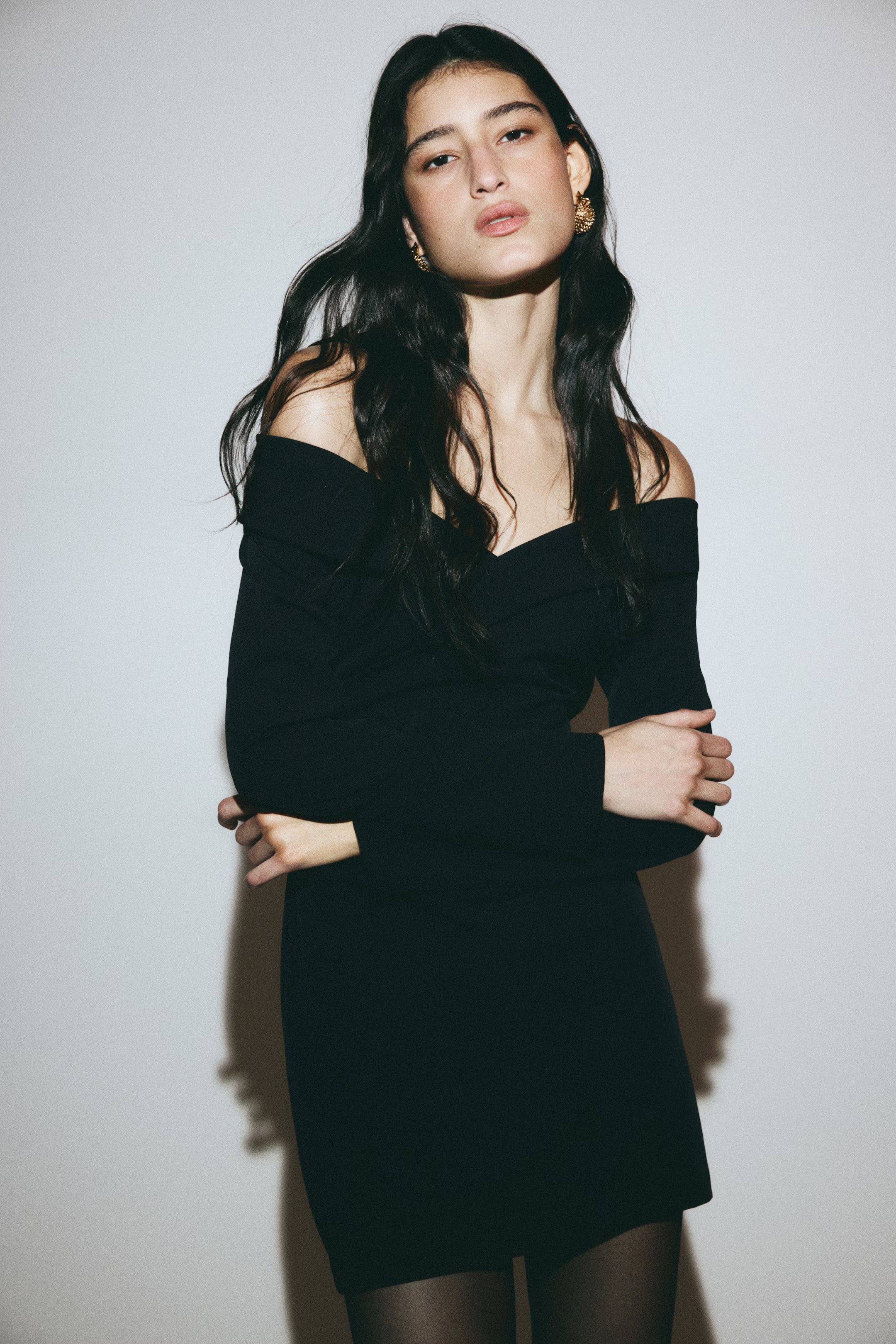 Off-the-Shoulder Wrap Dress | H&M (US + CA)