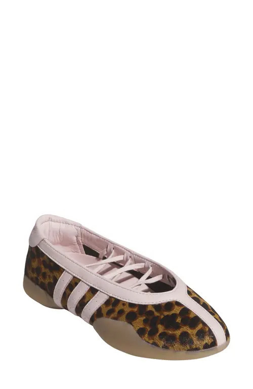 adidas Taekwondo Mei Sneaker in Black/Sandy Pink/Gum at Nordstrom, Size 5.5 | Nordstrom