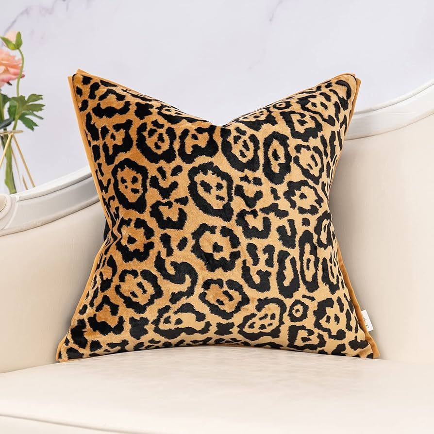 Yangest 18x18 Inch Leopard Decorative Velvet Throw Pillow Cover Black and Gold Cheetah Cushion Ca... | Amazon (US)