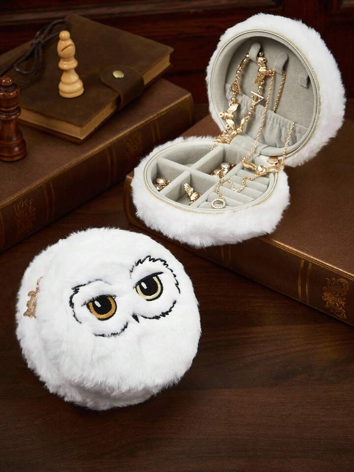 HARRY POTTER X SHEIN 1pc Plush Embroidered Cartoon Pattern Portable Travel Jewelry Storage Box, With 3 Necklace Hooks, Ring Compartment And Other Storage Compartments, Suitable For Home Organization, Travel, Commuting, Suitable For Women, Girls, Hedwig, Owls | SHEIN