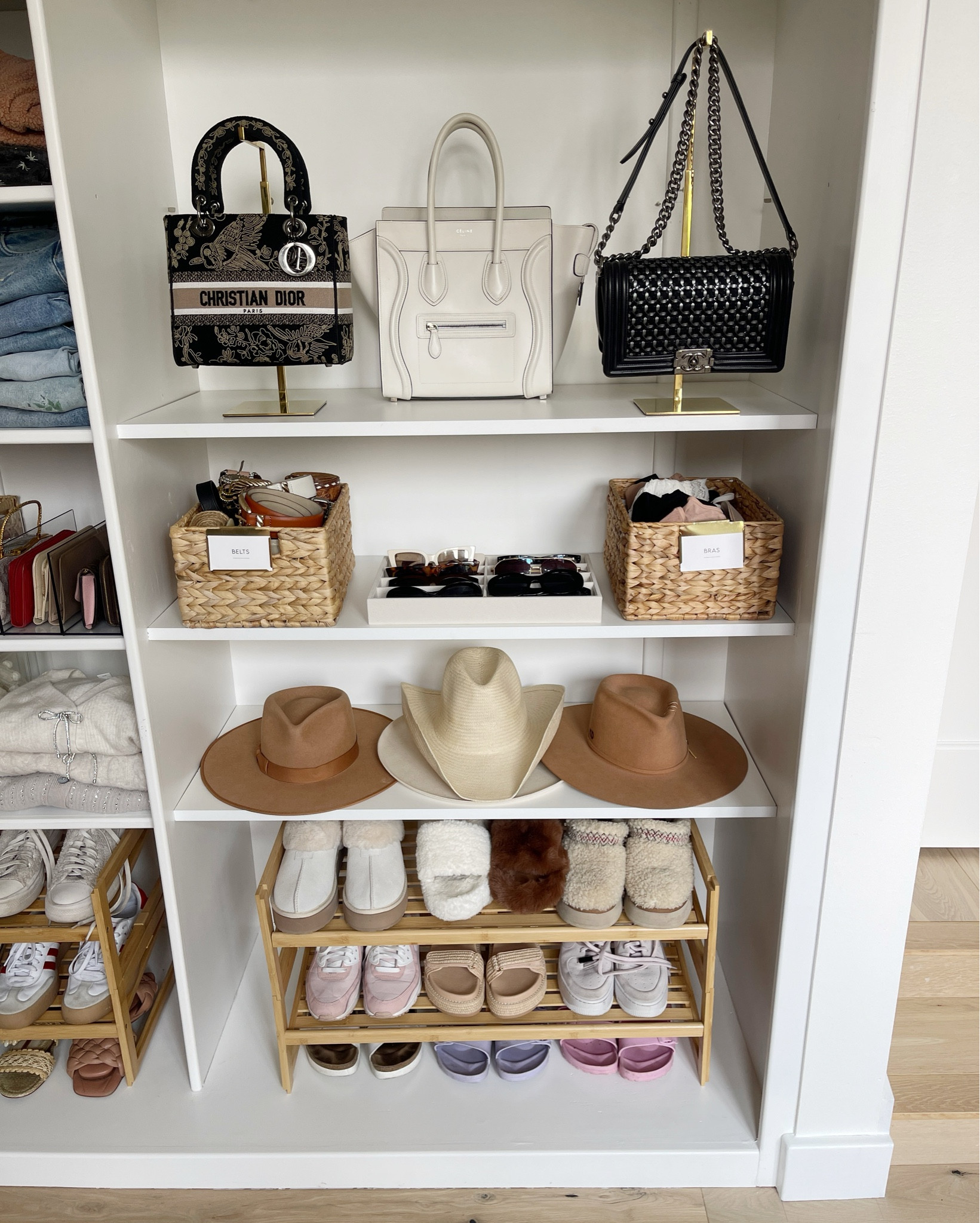 ORG \ closet shelf organization for accessories: handbags, sunglasses and shoes!

Amazon
Home 
Decor 

#LTKHome #LTKFindsUnder50
