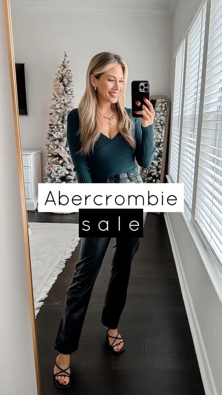 Use code AFLTK for 25% off! // Wearing an xs in all Abercrombie tops and 24 short in all Abercrombie pants. //

Abercrombie denim. Abercrombie jeans. Holiday outfit. Holiday style. Holiday sweater. Plaid skirt. Faux leather pants  

#LTKHoliday #LTKxAF #LTKsalealert
