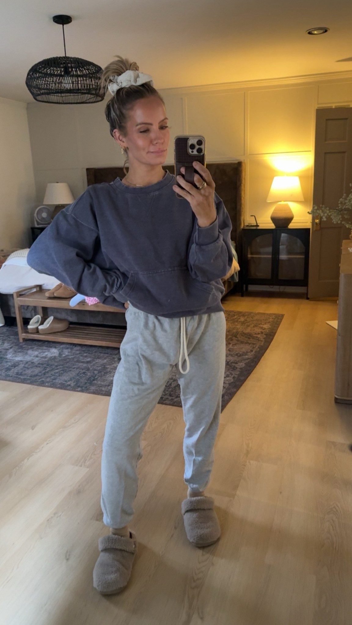 I’ve had these sweats for a couple of years now and they are the coziest ones I own. They also have a wide leg pair. 

Pants: XS
Sweatshirt: XS
