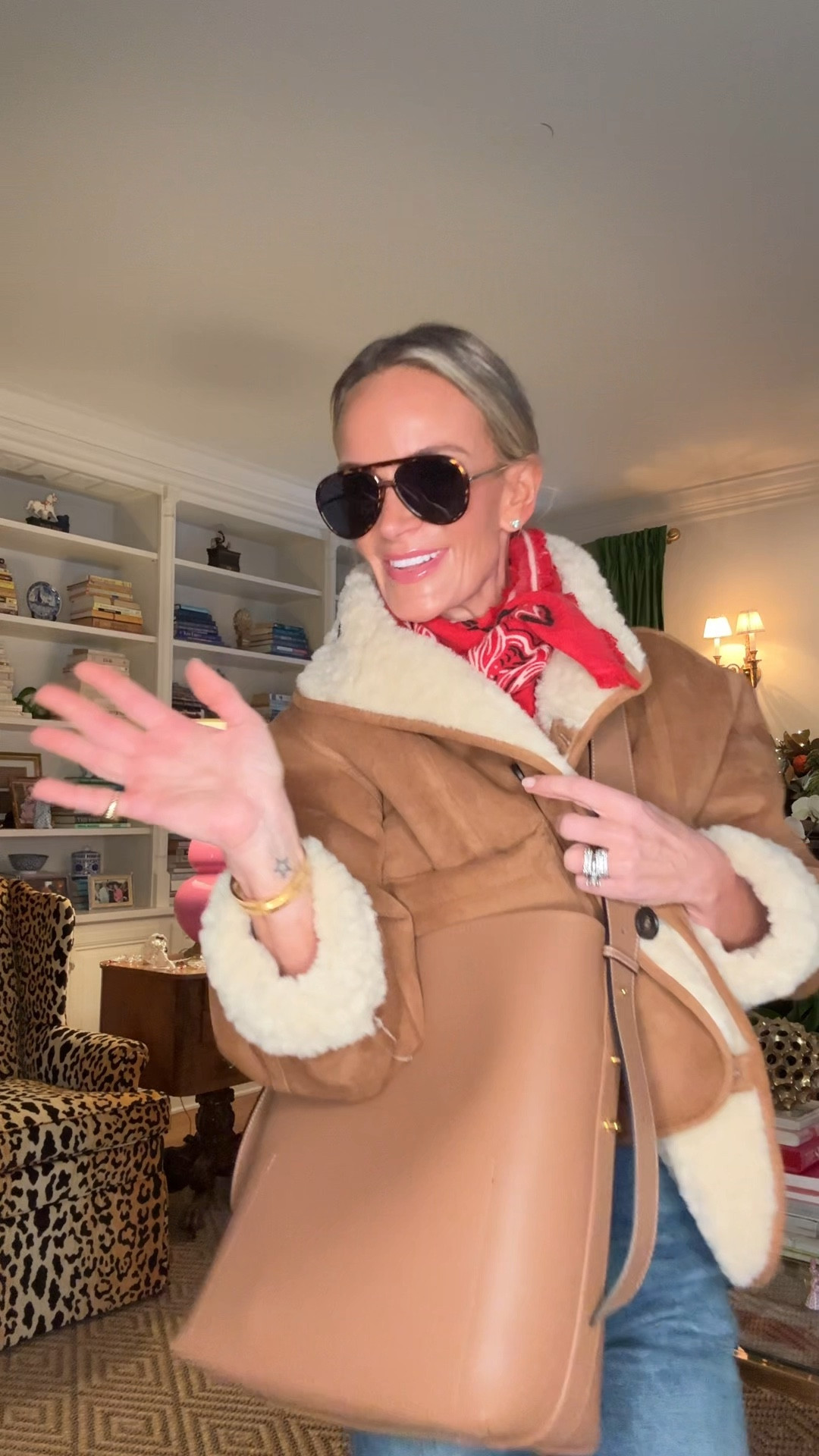 Use code meeghan25 for my @aallyn bag!

#LTKdayinmylife #LTKgrwm #LTKootd