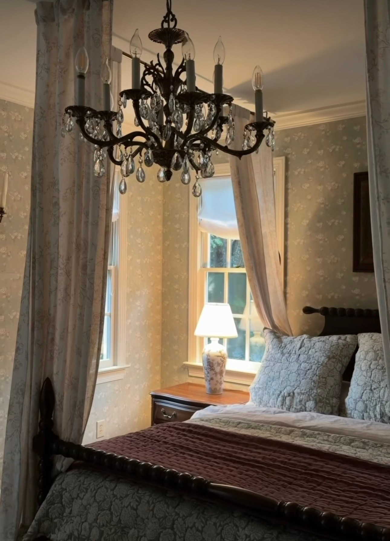 Bedroom refresh ✨ 

#LTKHome #LTKFamily