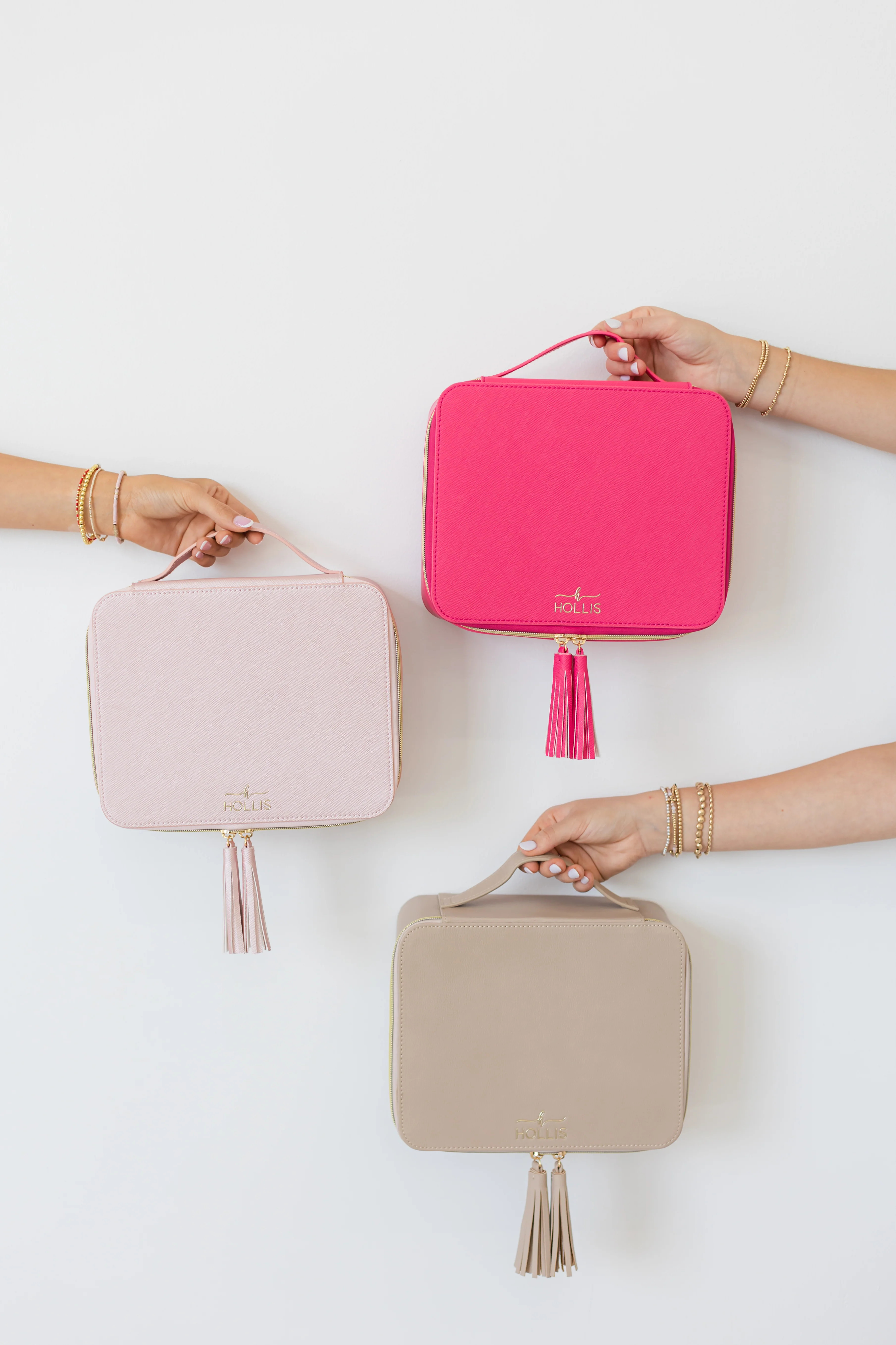 Jett Setter | Hollis