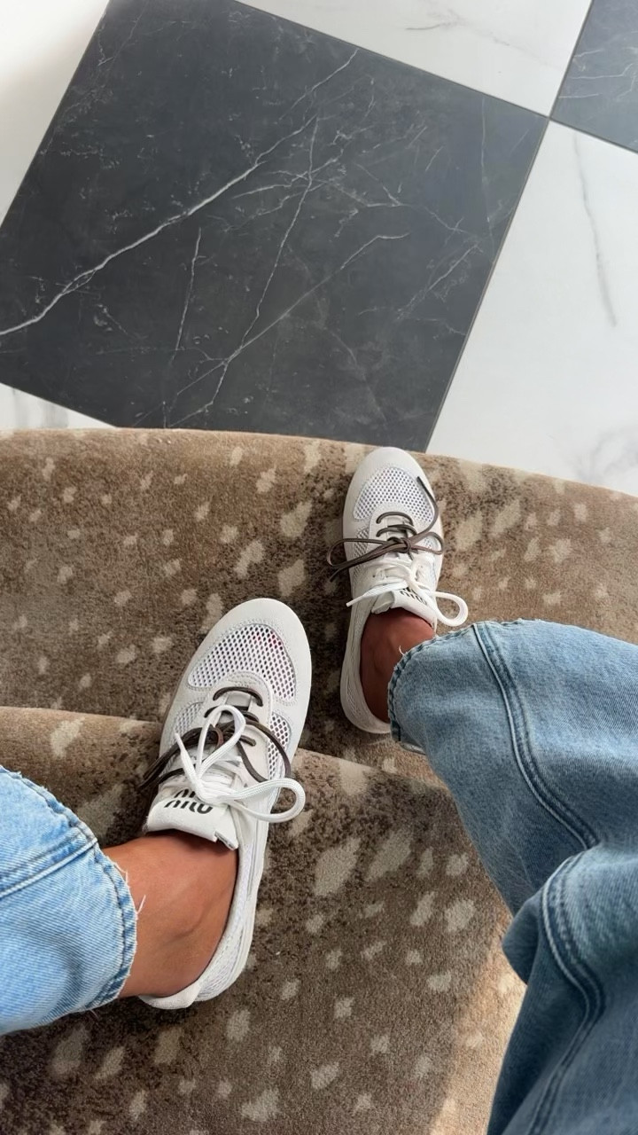 Instantly comfy and so cool 😍😍😍 linked a really good look for less option too! 💫🫶😘