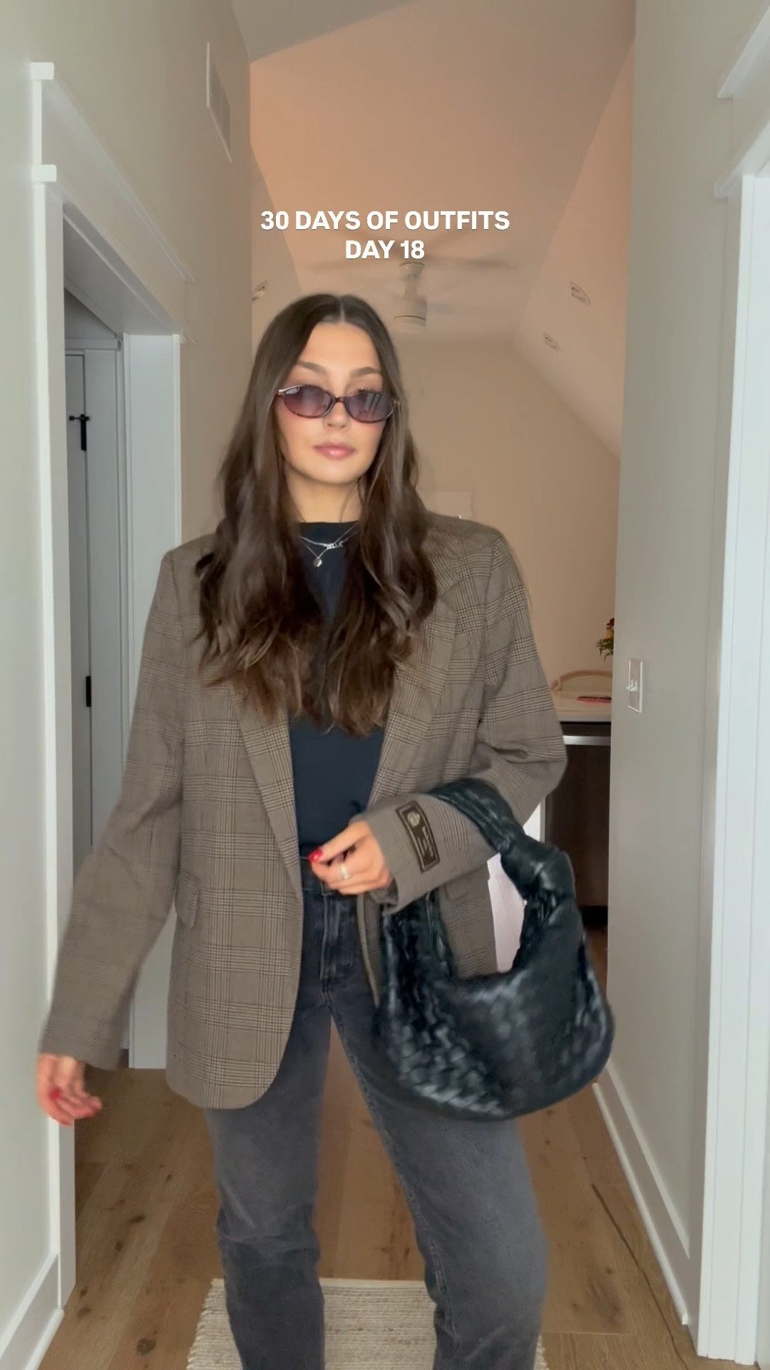 This is the ultimate cool girl fall outfit for work or being a chic queen out and about. Absolutely obsessed with this blazer and outfit combo 

#LTKStyleTip #LTKWorkwear #LTKSeasonal