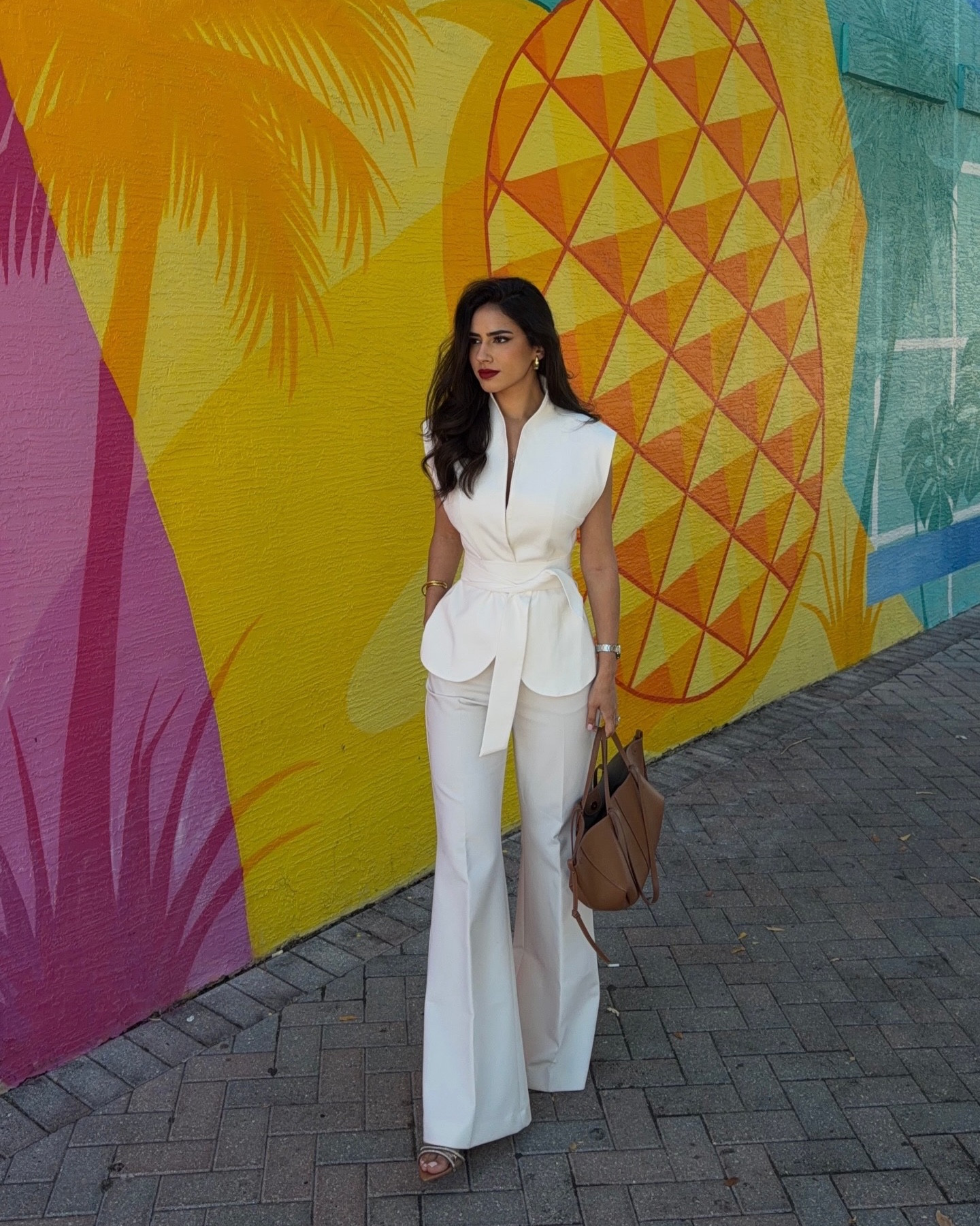 Elegance doesn’t take a vacation 🌴
Elegant under all circumstances, even in the heat and humidity!
Summer outfit inspiration for anyone living in warm weather 🤍
Yes or no to this all-white look?🤍
#LTKstyletip #LTKUSA

#LTKTravel