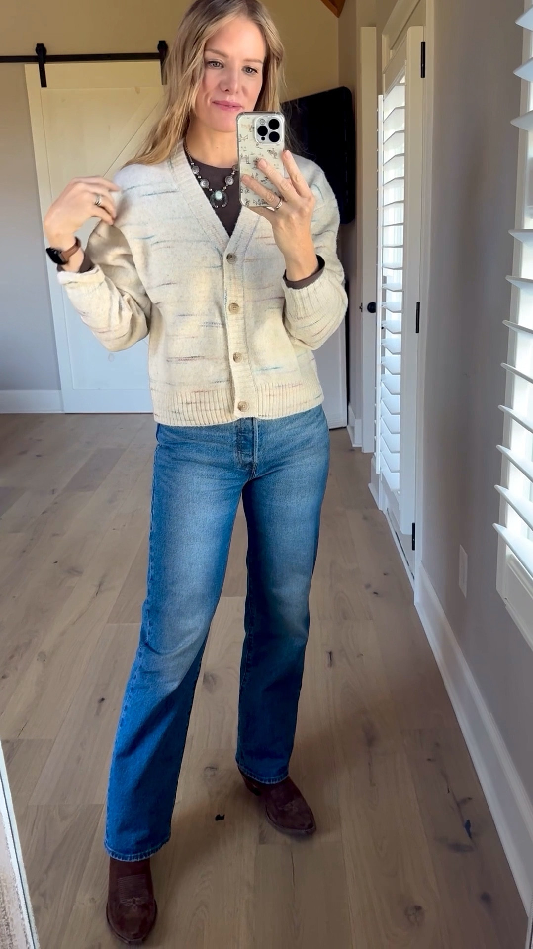 Cardigan sweater outfit

Size reference 5’ 9” 140 lbs


Cropped button cardigan - small tall

Ribbed long sleeve tee - small

High rise jeans - 27 x 32



Western style outfit. Western boots. Cowboy boots. Pendleton sweater. Thanksgiving outfit. Jeans outfits. Boots and jeans outfits. 

#LTKWatchNow #LTKFindsUnder50 #LTKSaleAlert