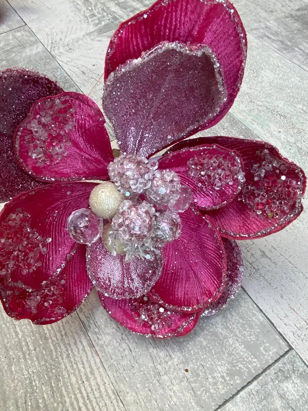 Icy Pink Magnolia Stem, Designer Floral Arrangement - Etsy | Etsy (US)